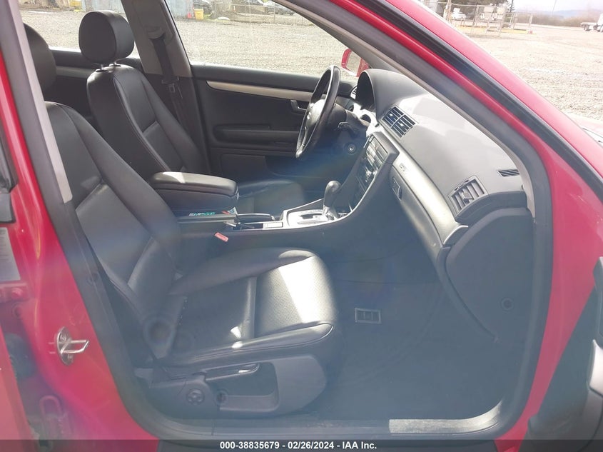 2002 Audi A4 1.8T VIN: WAULC68EX2A214284 Lot: 38835679