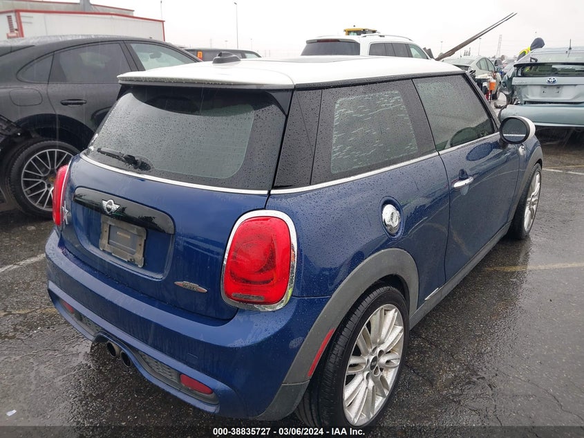 2015 MINI HARDTOP COOPER S - WMWXP7C58F2A34243