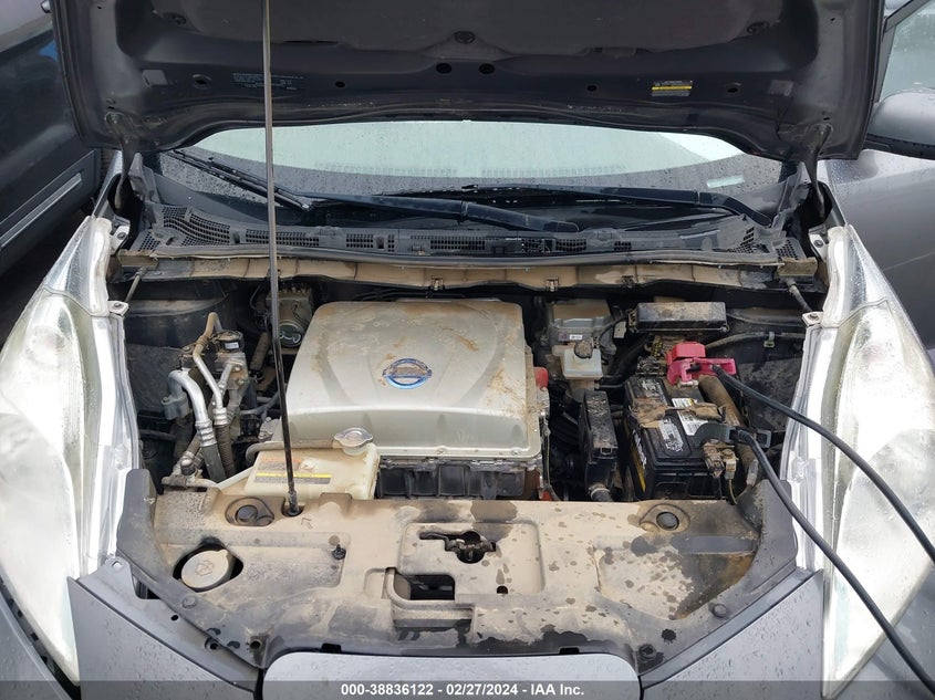 2015 NISSAN LEAF S/SV/SL - 1N4AZ0CP5FC330295