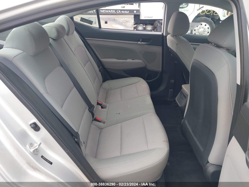 VIN 5NPD84LF2HH065724 2017 HYUNDAI ELANTRA SE