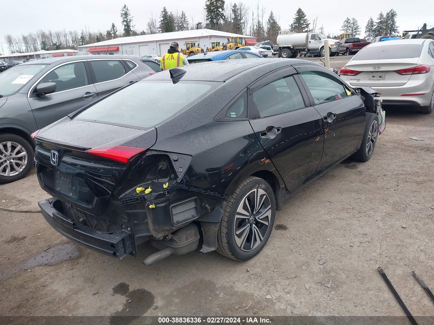 VIN 19XFC1F37HE008043 2017 HONDA CIVIC EX-T