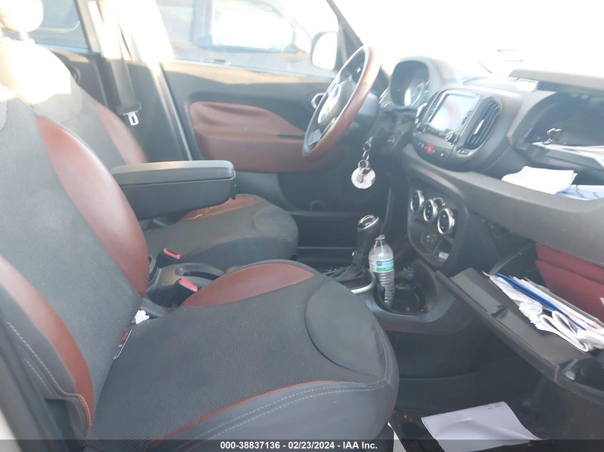 2014 FIAT 500L TREKKING - ZFBCFADH1EZ019986