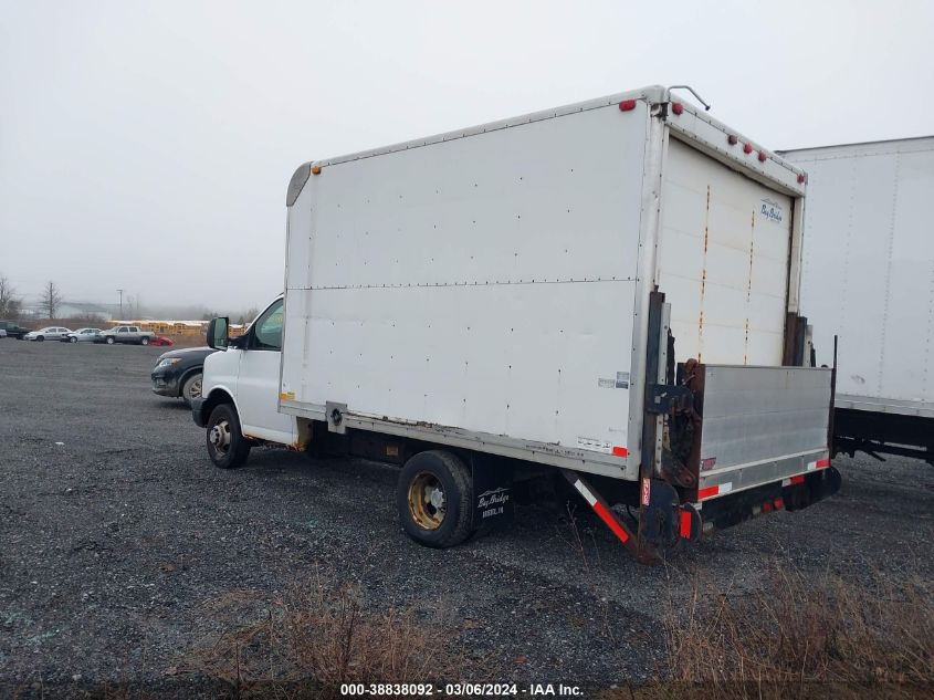 2008 Chevrolet Express Cutaway Work Van VIN: 1GBJG31K381205825 Lot: 38838092