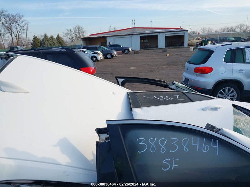 2016 CHEVROLET MALIBU LIMITED LT - 1G11C5SA8GF145401