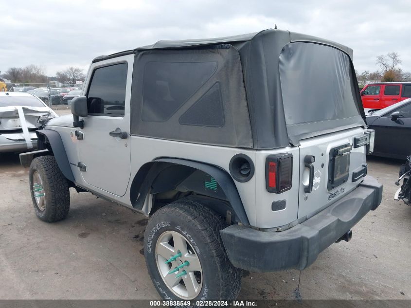 2008 Jeep Wrangler X VIN: 1J4FA24138L642786 Lot: 38838549