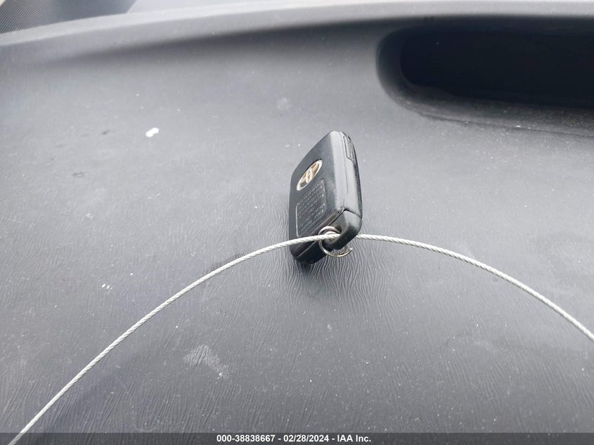 2013 TOYOTA PRIUS TWO - JTDKN3DU8D5630575