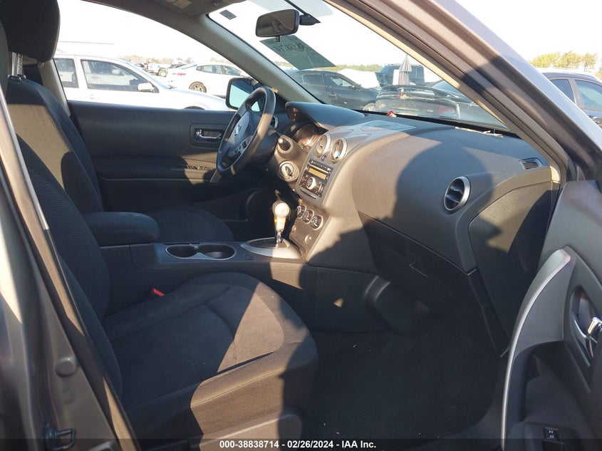 2013 NISSAN ROGUE S - JN8AS5MT2DW546614