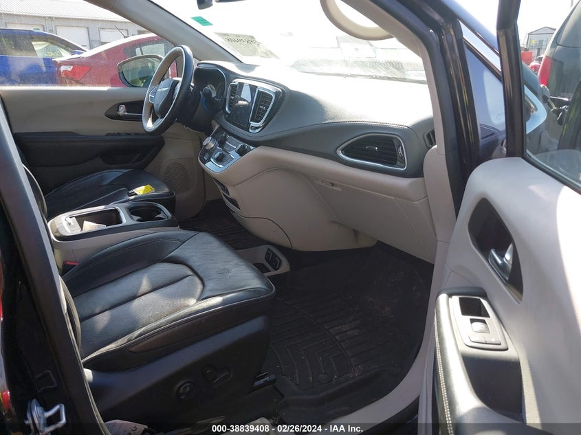 2020 CHRYSLER PACIFICA LIMITED - 2C4RC1GG7LR193085