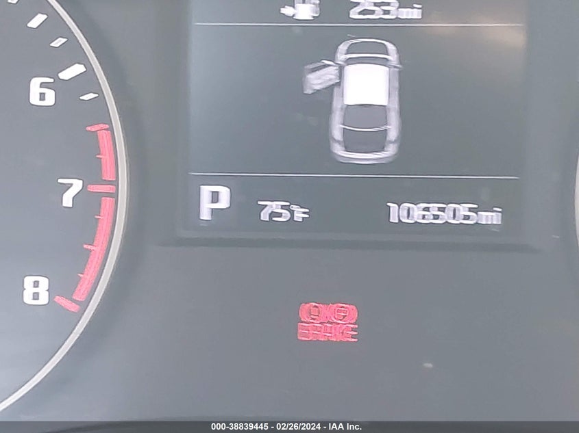 2018 KIA CADENZA PREMIUM KNALB4J13J5123847