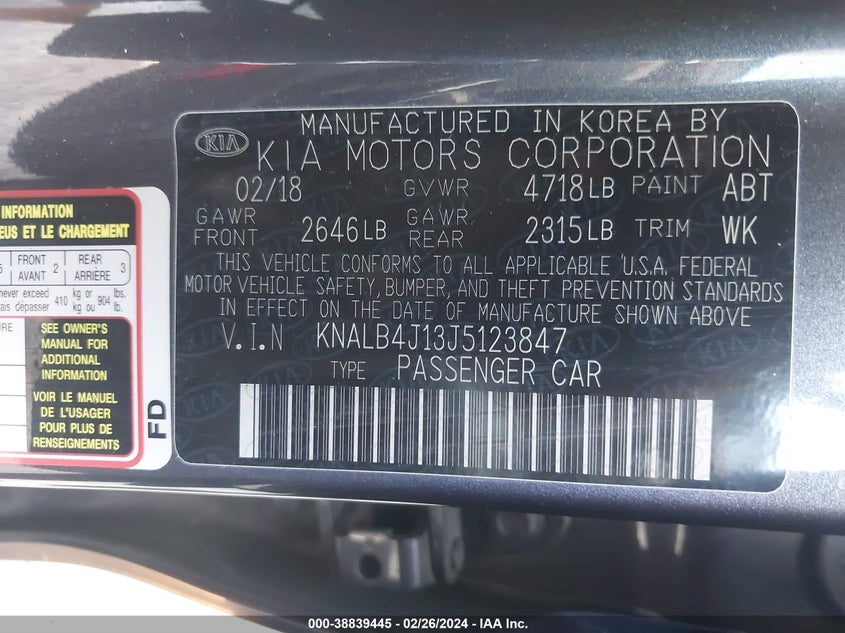 2018 KIA CADENZA PREMIUM KNALB4J13J5123847