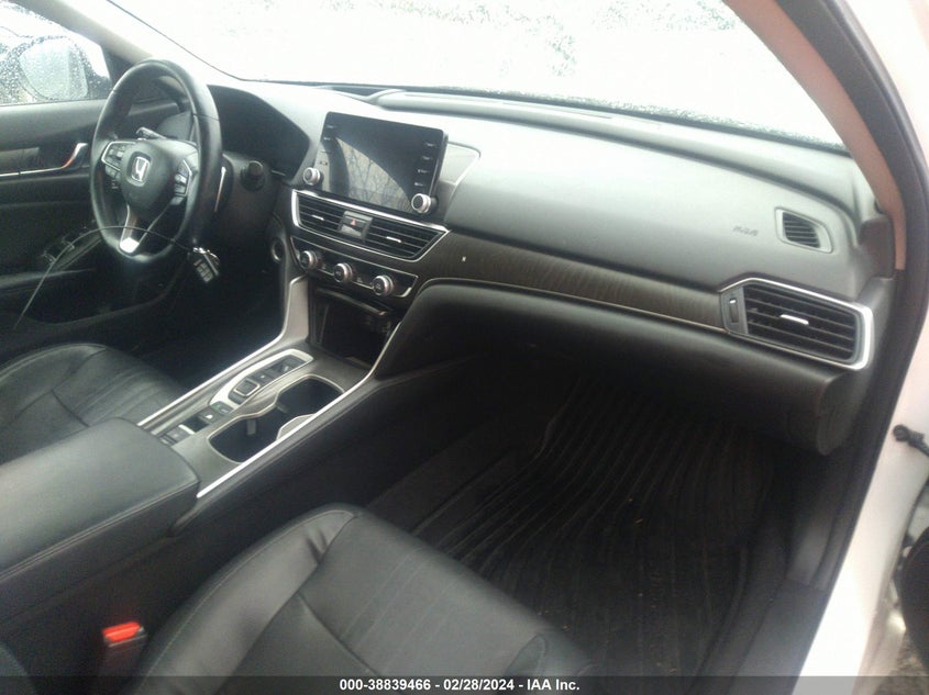 VIN 1HGCV3F93JA015014 2018 HONDA ACCORD HYBRID TOURING