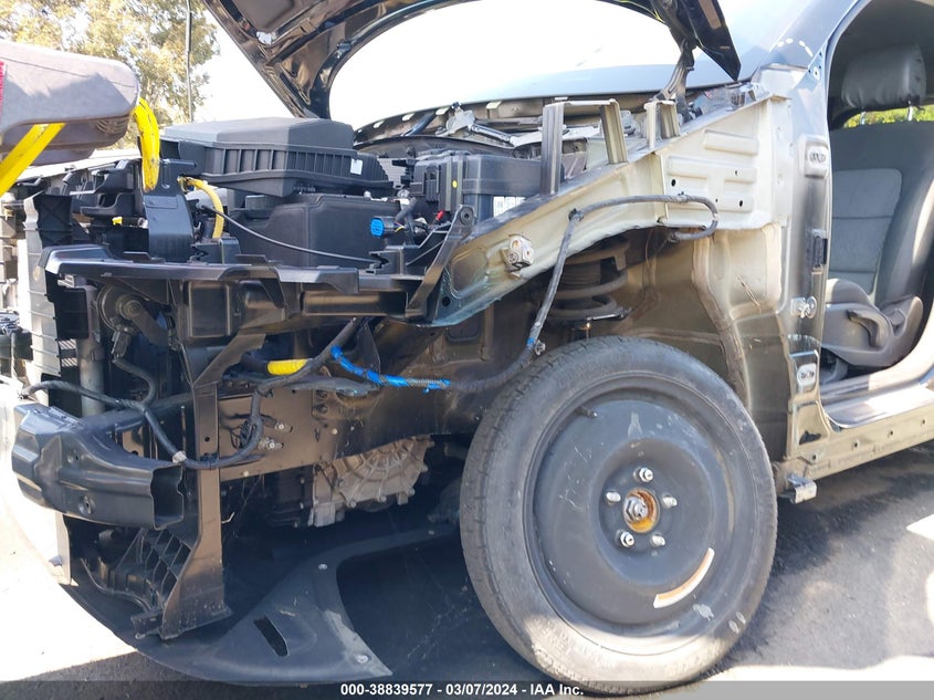 2018 HYUNDAI TUCSON SE - KM8J23A40JU633833