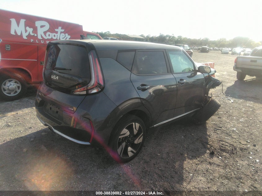 2023 Kia Soul Gt-Line VIN: KNDJ53AU8P7195937 Lot: 38839882