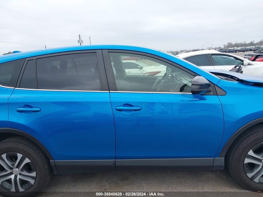 2018 TOYOTA RAV4 LE - JTMZFREVXJD131042