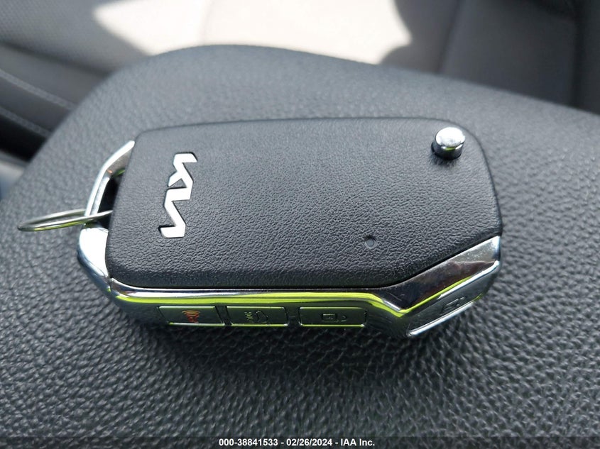 VIN 3KPF24AD2PE527228 2023 KIA FORTE LX/LXS