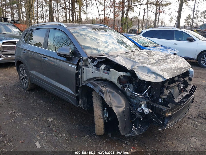 2024 VOLKSWAGEN TAOS 1.5T SE - 3VVSX7B25RM024513