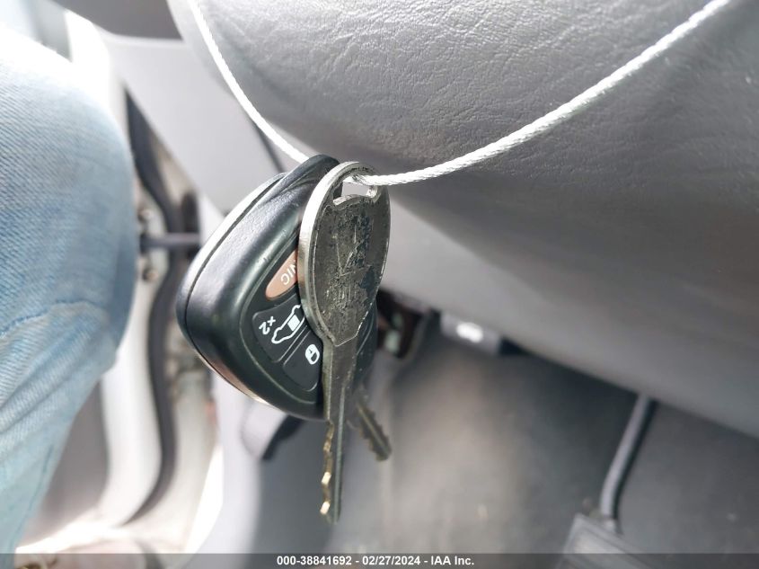 2005 Chrysler Town & Country Touring VIN: 2C4GP54L75R292836 Lot: 39661749