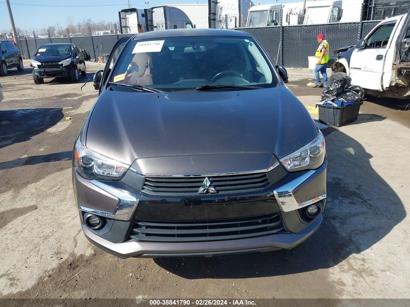 2017 MITSUBISHI OUTLANDER SPORT 2.0 ES - JA4AP3AU8HZ064047