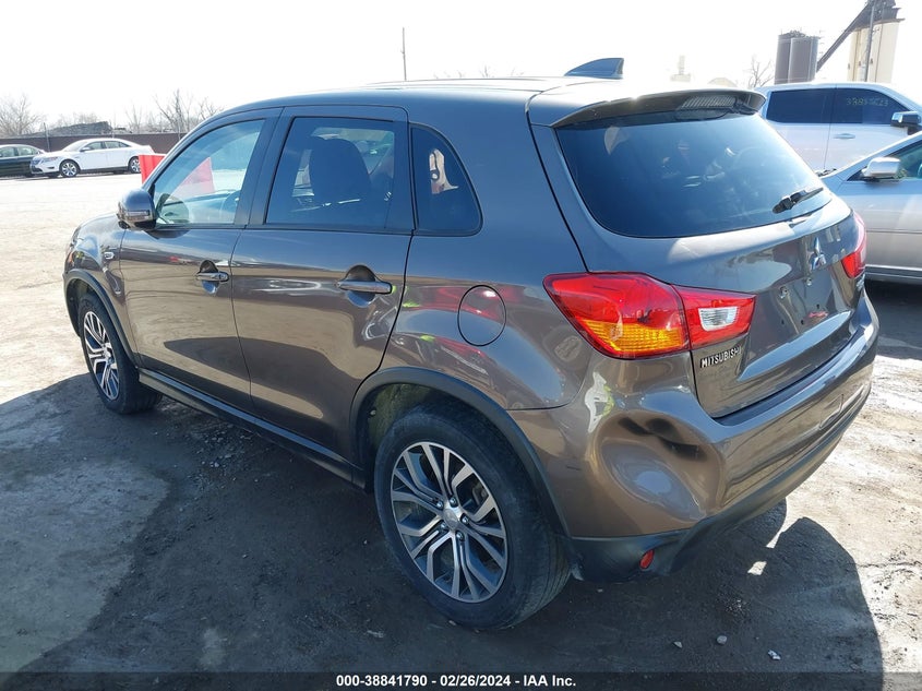 2017 MITSUBISHI OUTLANDER SPORT 2.0 ES - JA4AP3AU8HZ064047