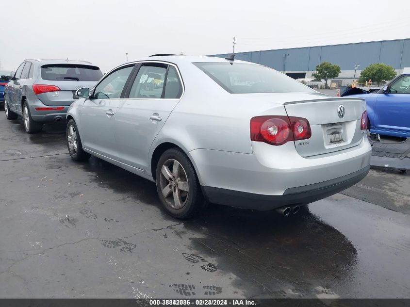 2008 Volkswagen Jetta Se/Sel VIN: 3VWRZ71K88M074505 Lot: 38842036