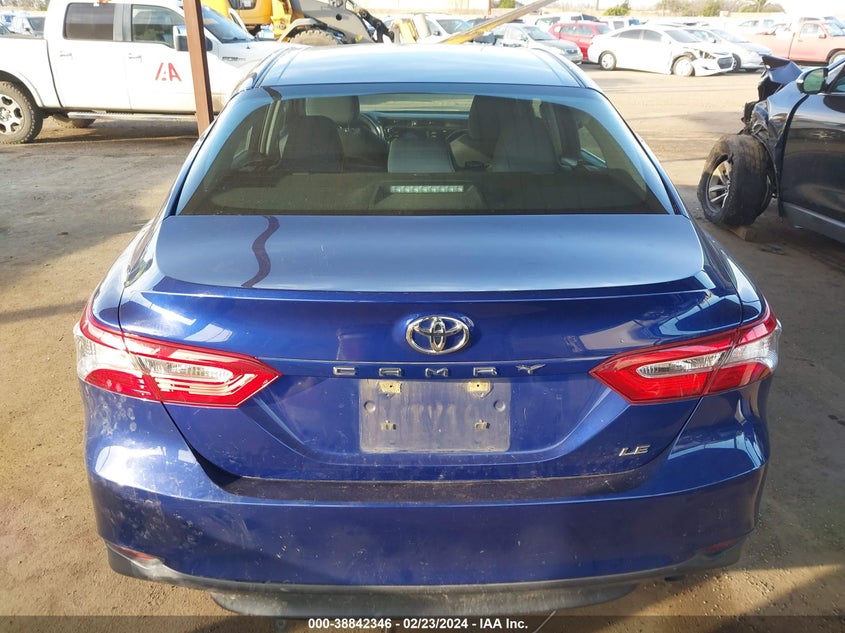 2018 TOYOTA CAMRY LE - 4T1B11HK7JU515200