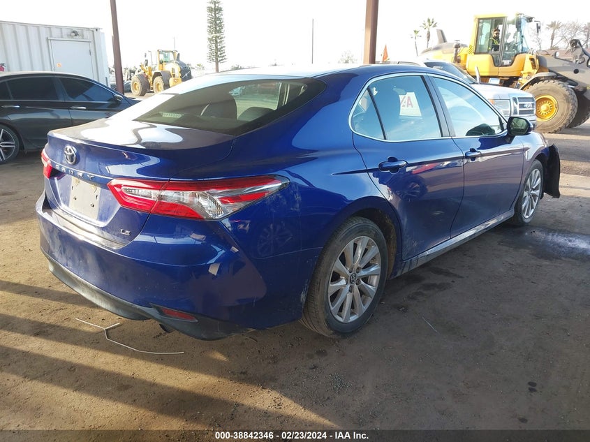2018 TOYOTA CAMRY LE - 4T1B11HK7JU515200