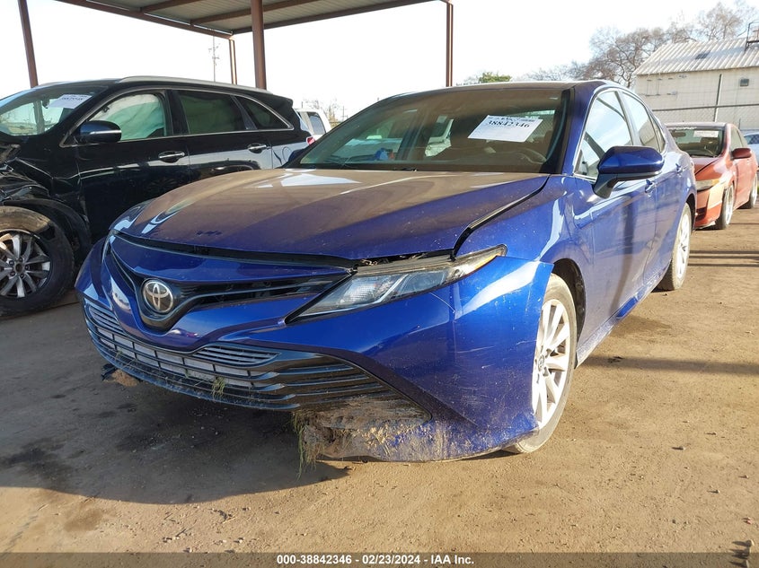 2018 TOYOTA CAMRY LE - 4T1B11HK7JU515200