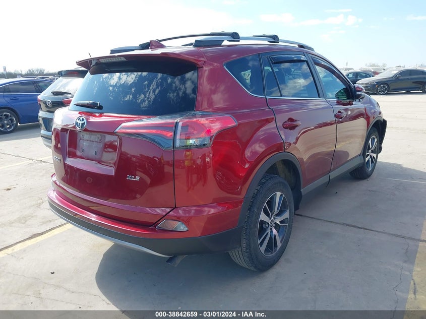 2018 TOYOTA RAV4 XLE - 2T3WFREV4JW516196