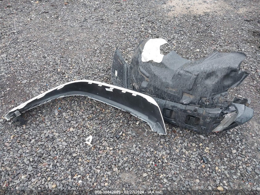 2019 JEEP WRANGLER UNLIMITED SAHARA 4X4 - 1C4HJXEN5KW634434