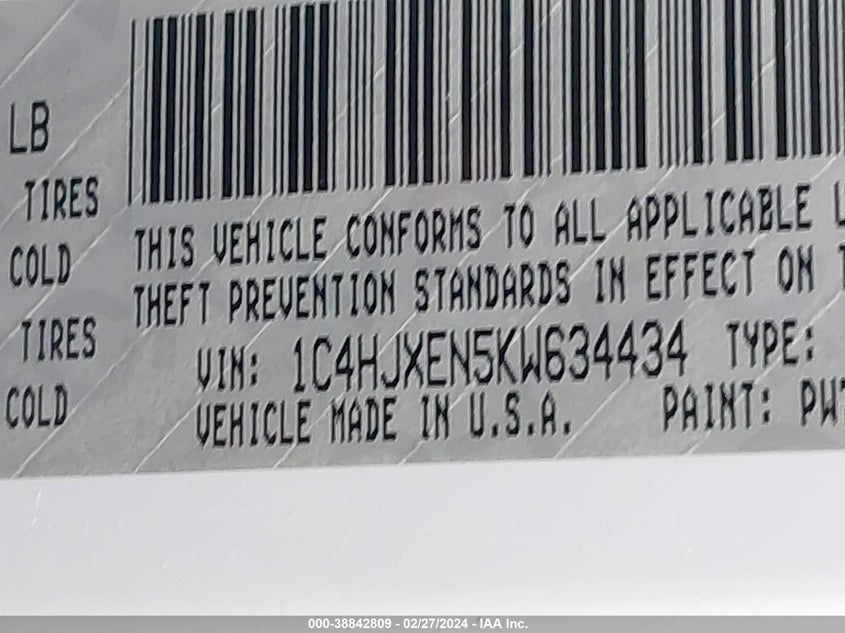 2019 JEEP WRANGLER UNLIMITED SAHARA 4X4 - 1C4HJXEN5KW634434