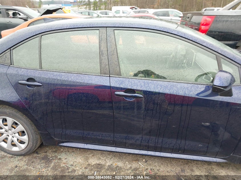 VIN JTDEPRAE1LJ030137 2020 TOYOTA COROLLA LE