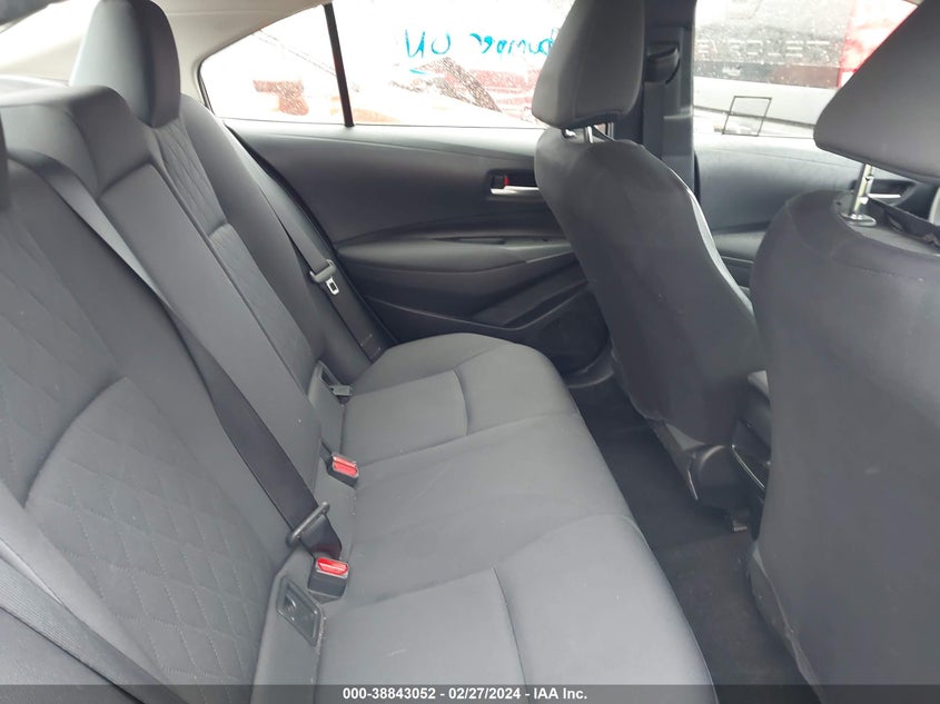 VIN JTDEPRAE1LJ030137 2020 TOYOTA COROLLA LE
