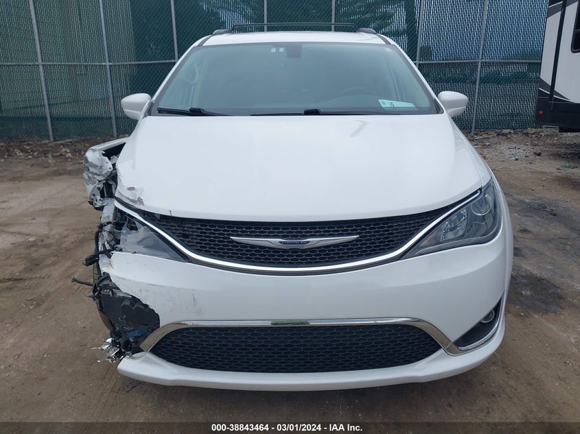 2019 CHRYSLER PACIFICA TOURING PLUS - 2C4RC1FG8KR588280