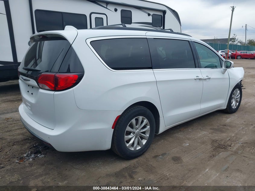 2019 CHRYSLER PACIFICA TOURING PLUS - 2C4RC1FG8KR588280