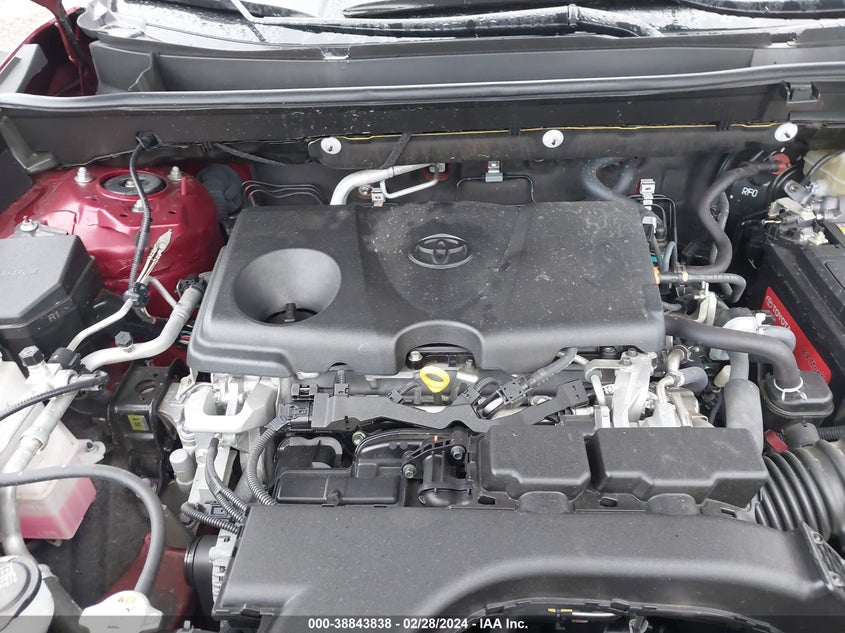 2020 TOYOTA RAV4 XLE - JTMP1RFV2LD062001