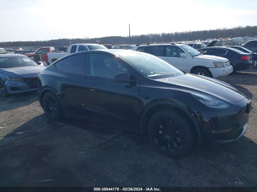 2021 TESLA MODEL Y LONG RANGE DUAL MOTOR ALL-WHEEL DRIVE - 5YJYGDEE7MF107922