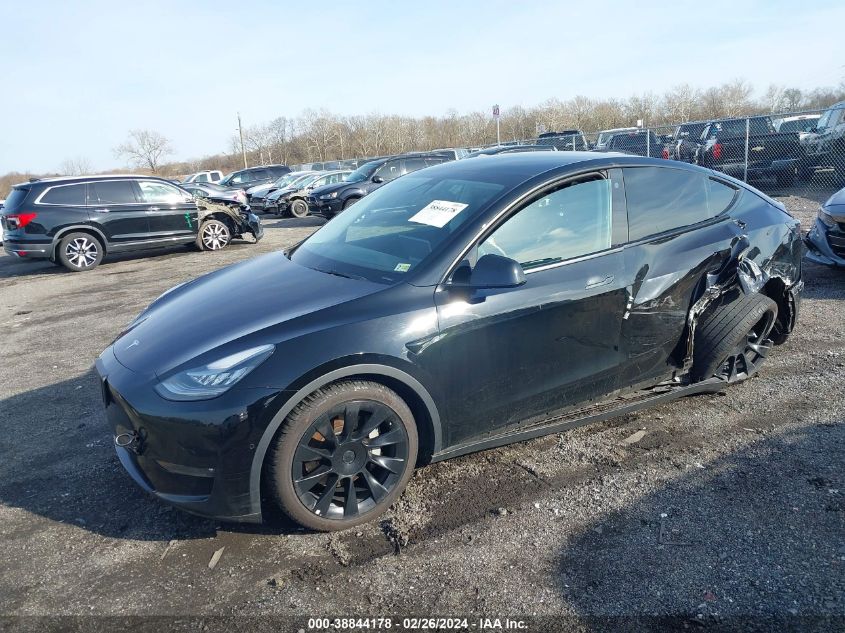 2021 TESLA MODEL Y LONG RANGE DUAL MOTOR ALL-WHEEL DRIVE - 5YJYGDEE7MF107922