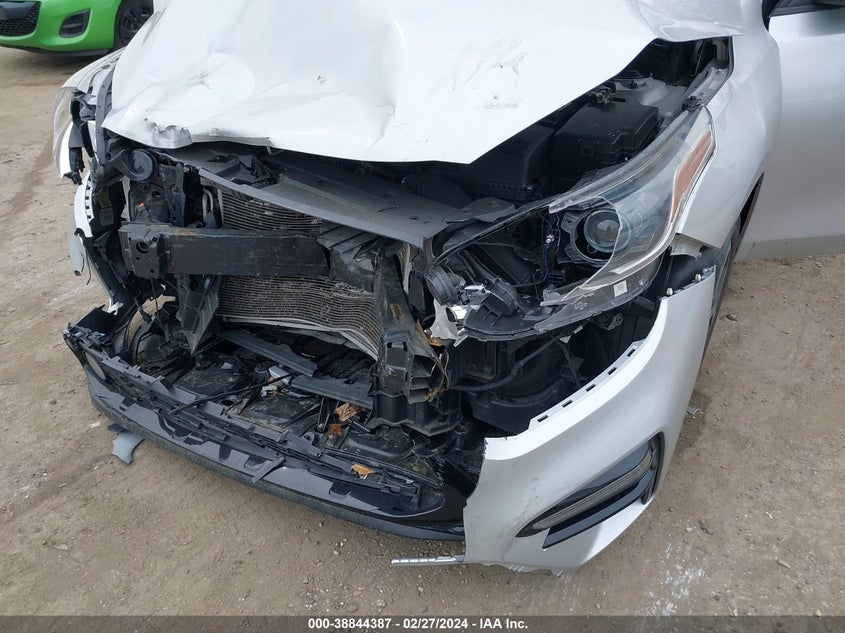 VIN 3KPF24ADXKE042893 2019 KIA FORTE LXS