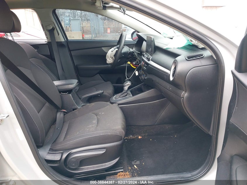 VIN 3KPF24ADXKE042893 2019 KIA FORTE LXS