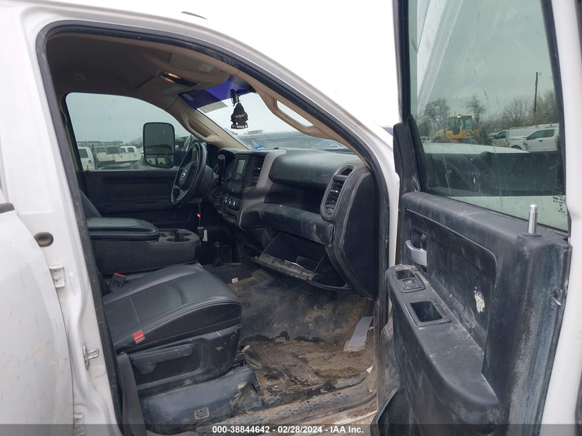 2019 RAM 2500 TRADESMAN - 3C6UR5CL5KG518346