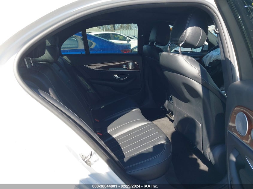 2017 MERCEDES-BENZ E 300 4MATIC - WDDZF4KB8HA045436