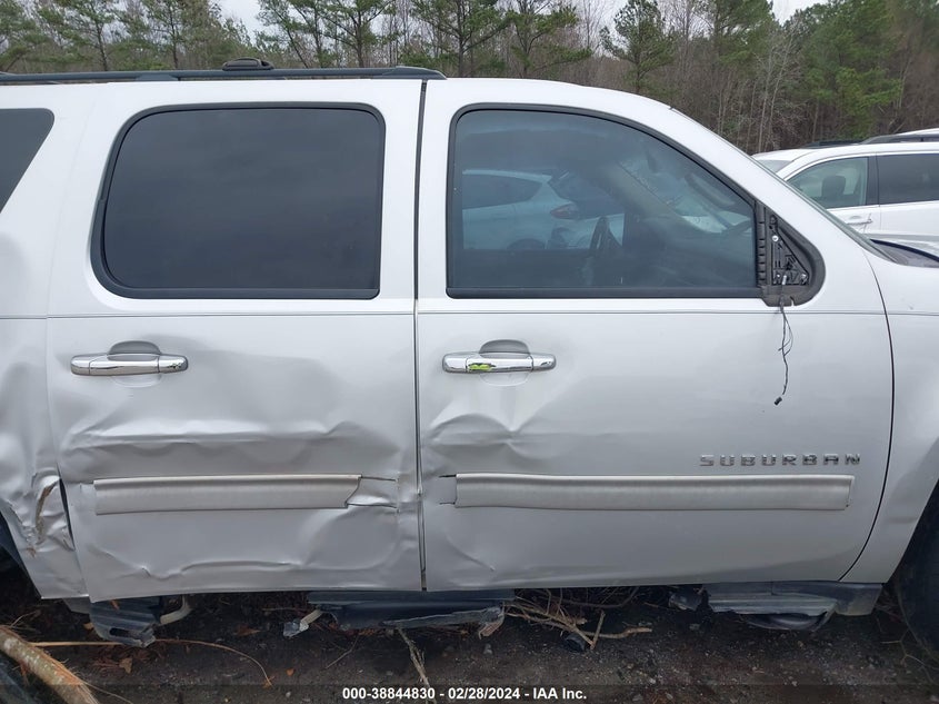 2014 CHEVROLET SUBURBAN 1500 LS - 1GNSCHE01ER129155