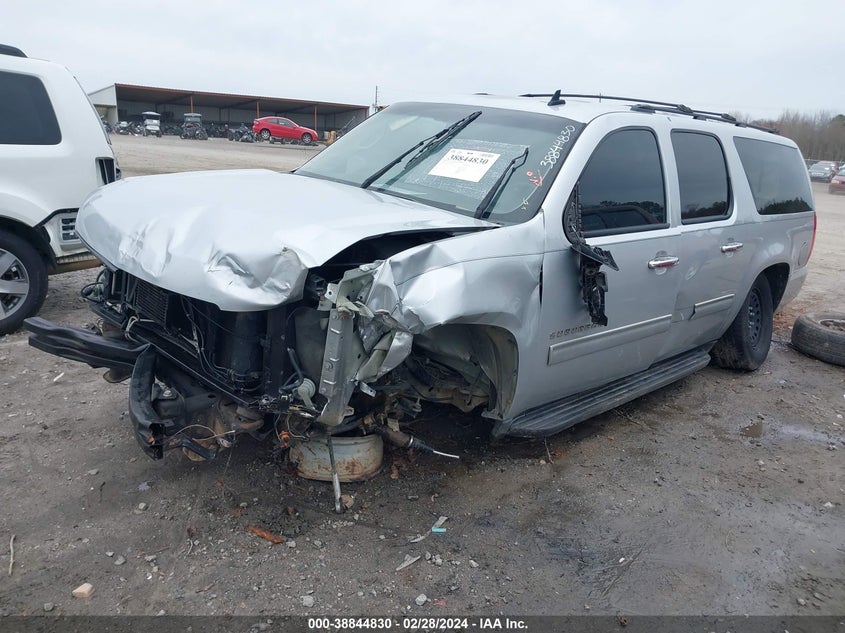 2014 CHEVROLET SUBURBAN 1500 LS - 1GNSCHE01ER129155