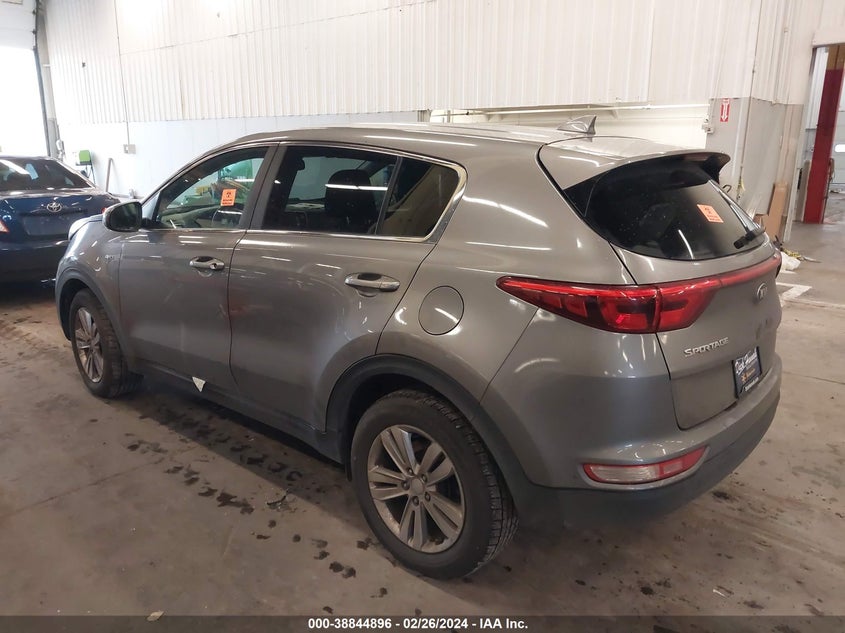 VIN KNDPMCAC8H7257844 2017 KIA SPORTAGE LX