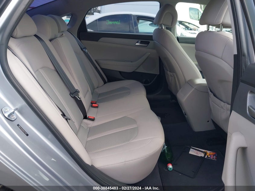 VIN 5NPE24AF8HH571437 2017 HYUNDAI SONATA SE
