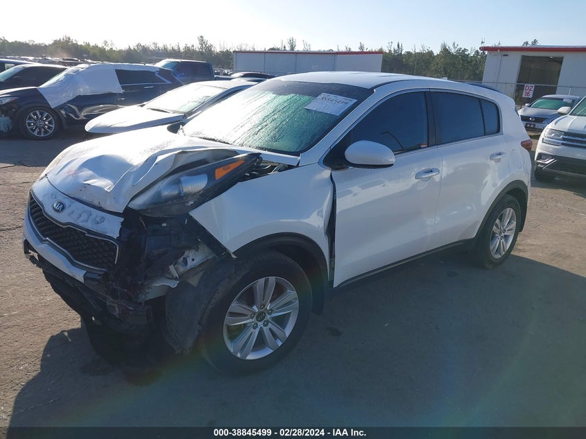 VIN KNDPM3AC0K7561001 2019 KIA SPORTAGE LX