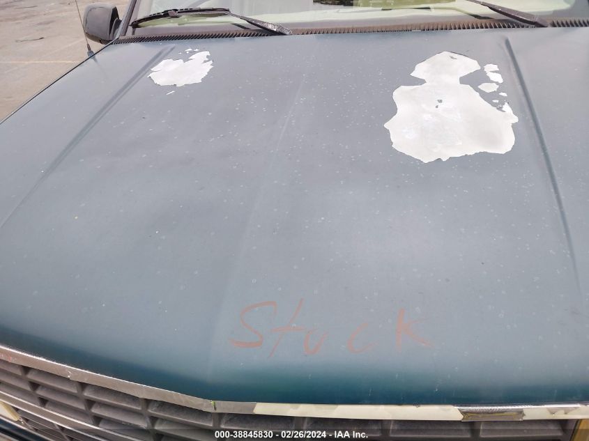 1993 Chevrolet Suburban K1500 VIN: 1GNFK16K6PJ408694 Lot: 38845830