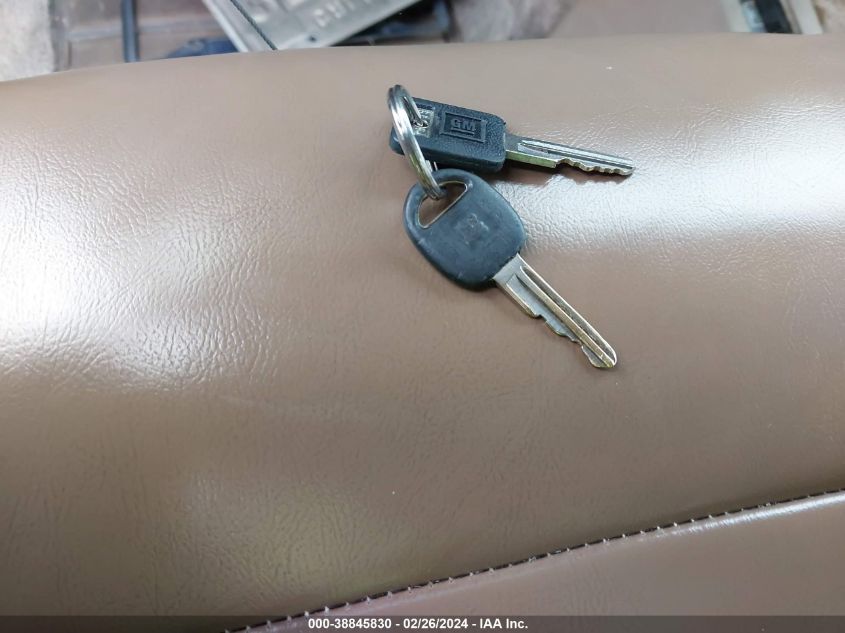 1993 Chevrolet Suburban K1500 VIN: 1GNFK16K6PJ408694 Lot: 38845830