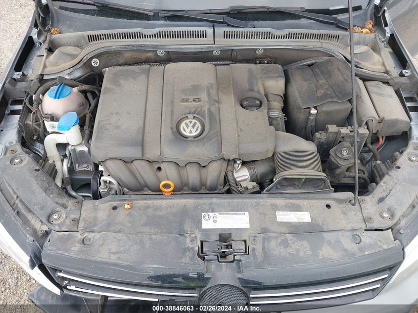 2013 VOLKSWAGEN JETTA 2.5L SE - 3VWDP7AJ3DM257554