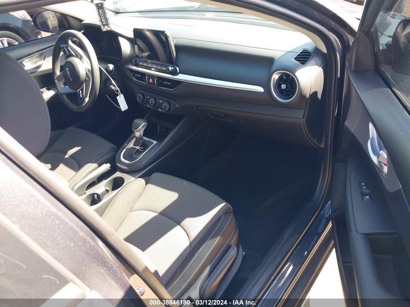 2023 KIA FORTE LXS - 3KPF24AD8PE648779